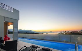 Haroupia Home